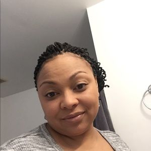 Meet your Posher, Renee